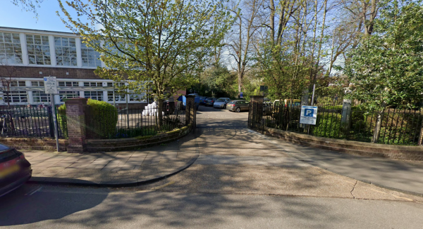 Parking on Student Parking - Kingston University, Knights Park, KT1