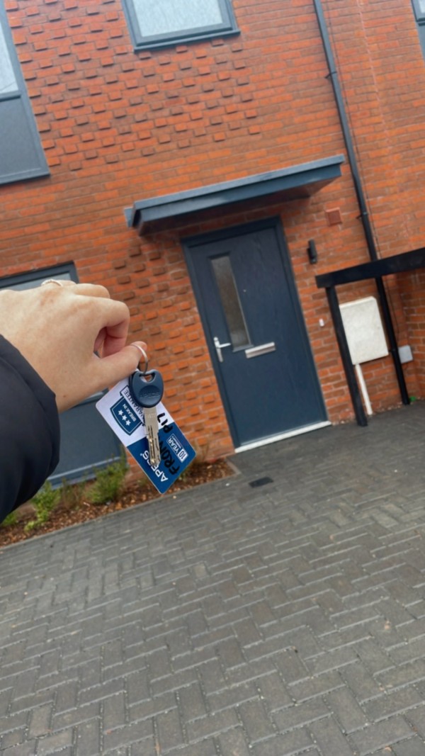 Image 1 thumbnail