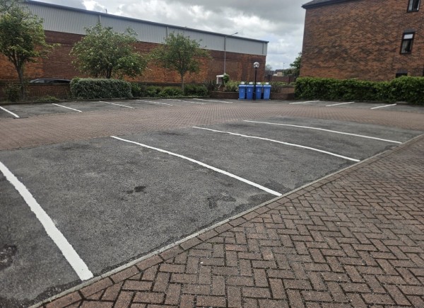 Image 1 thumbnail