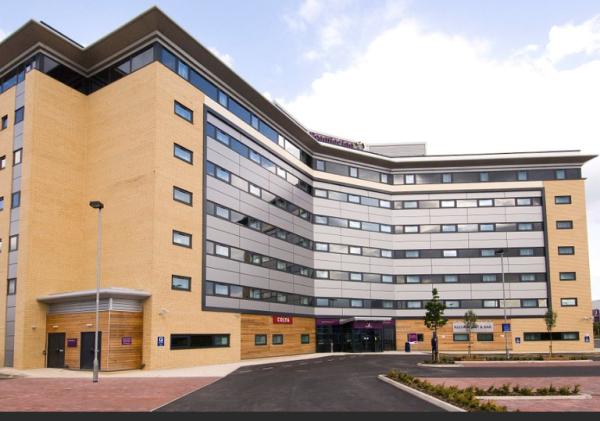 Parking on Premier Inn Manchester Airport (M56 / J6) Runger Lane North (Guest Only), M90