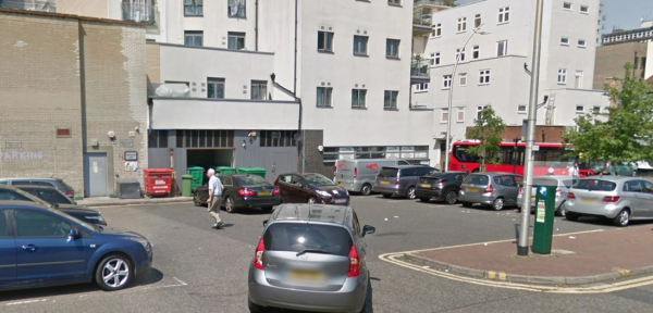 Parking on Sainsburys Ilford Travelodge overspill, IG1