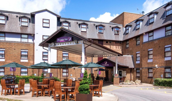 Parking on Premier Inn London Gatwick Airport (A23 Airport Way) (Guest Only), RH6