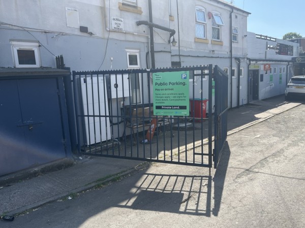 Parking on The Hockley Brook Bar & Restaurant, B21