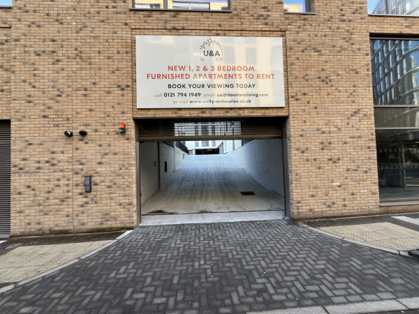 Armouries on Bromsgrove St