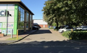 Image 1 thumbnail
